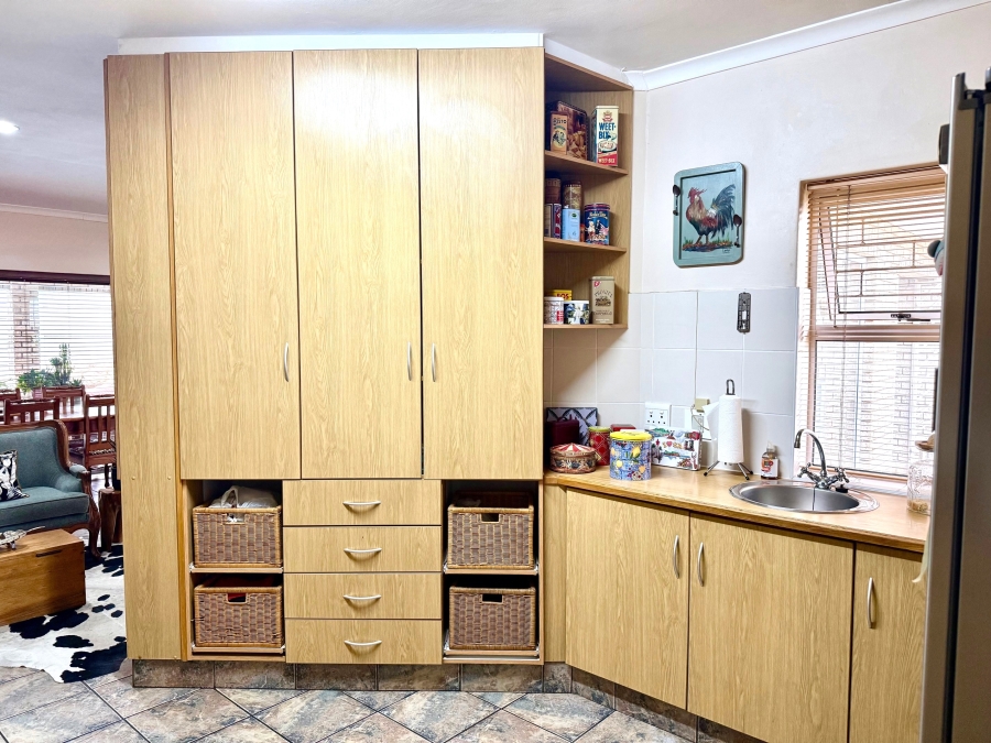 3 Bedroom Property for Sale in Tafelzicht Western Cape